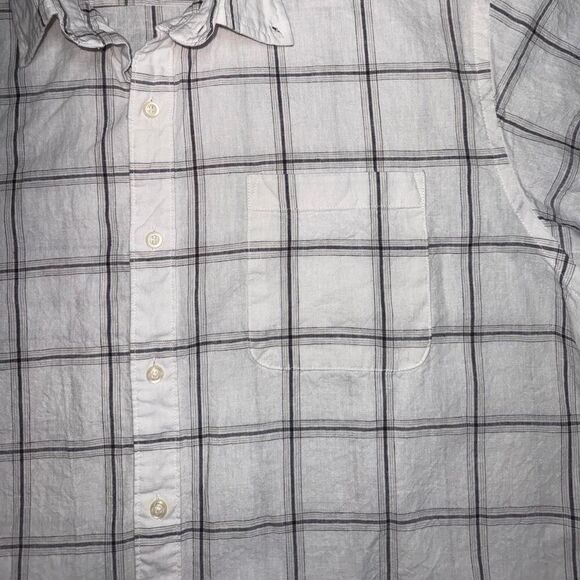 White Checkered Short Sleeve Button Down Linen and Cotton Blend Shirt - Picture 3 of 7